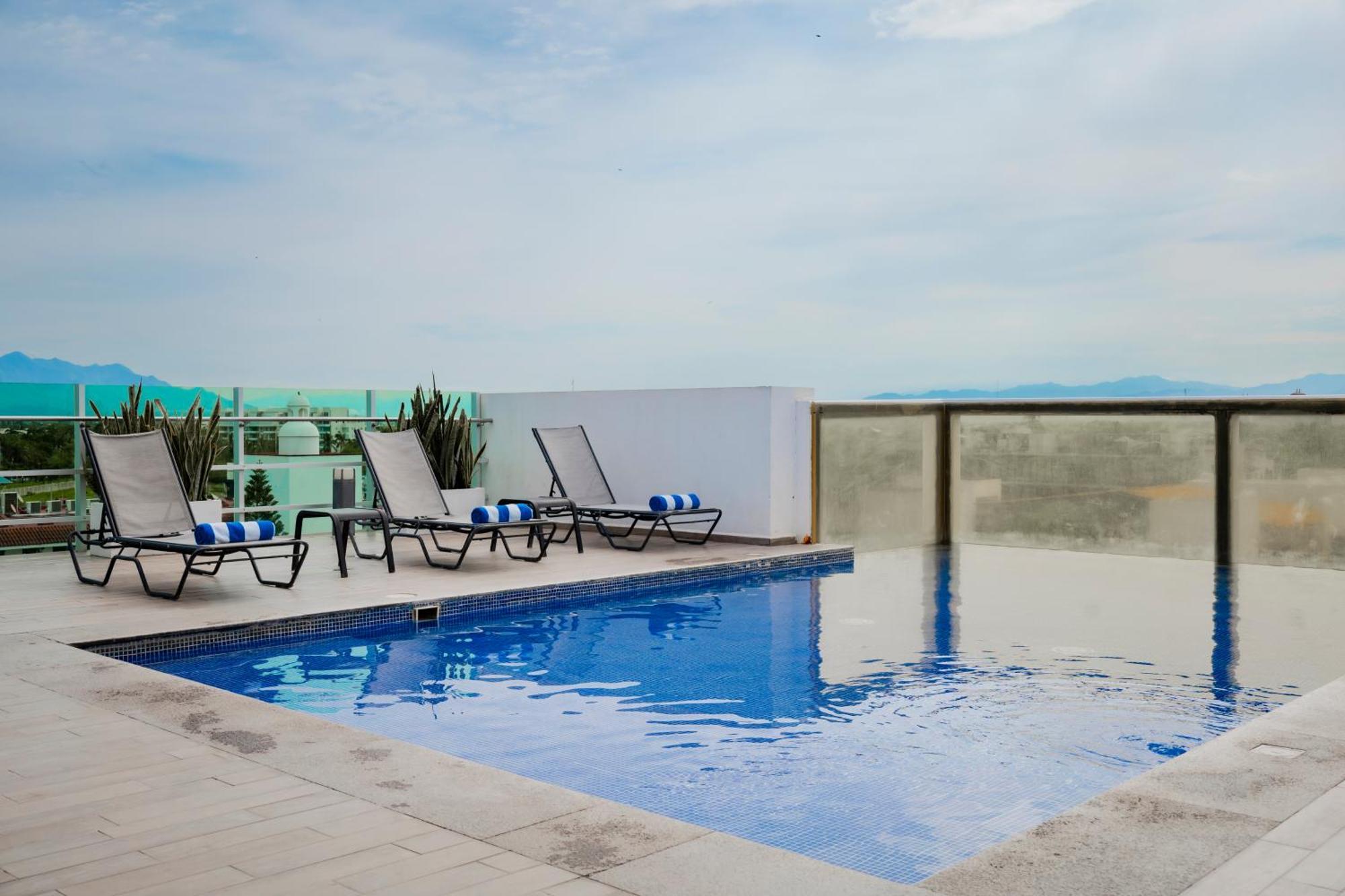 Hotel Villa Varadero Nuevo Vallarta Bagian luar foto