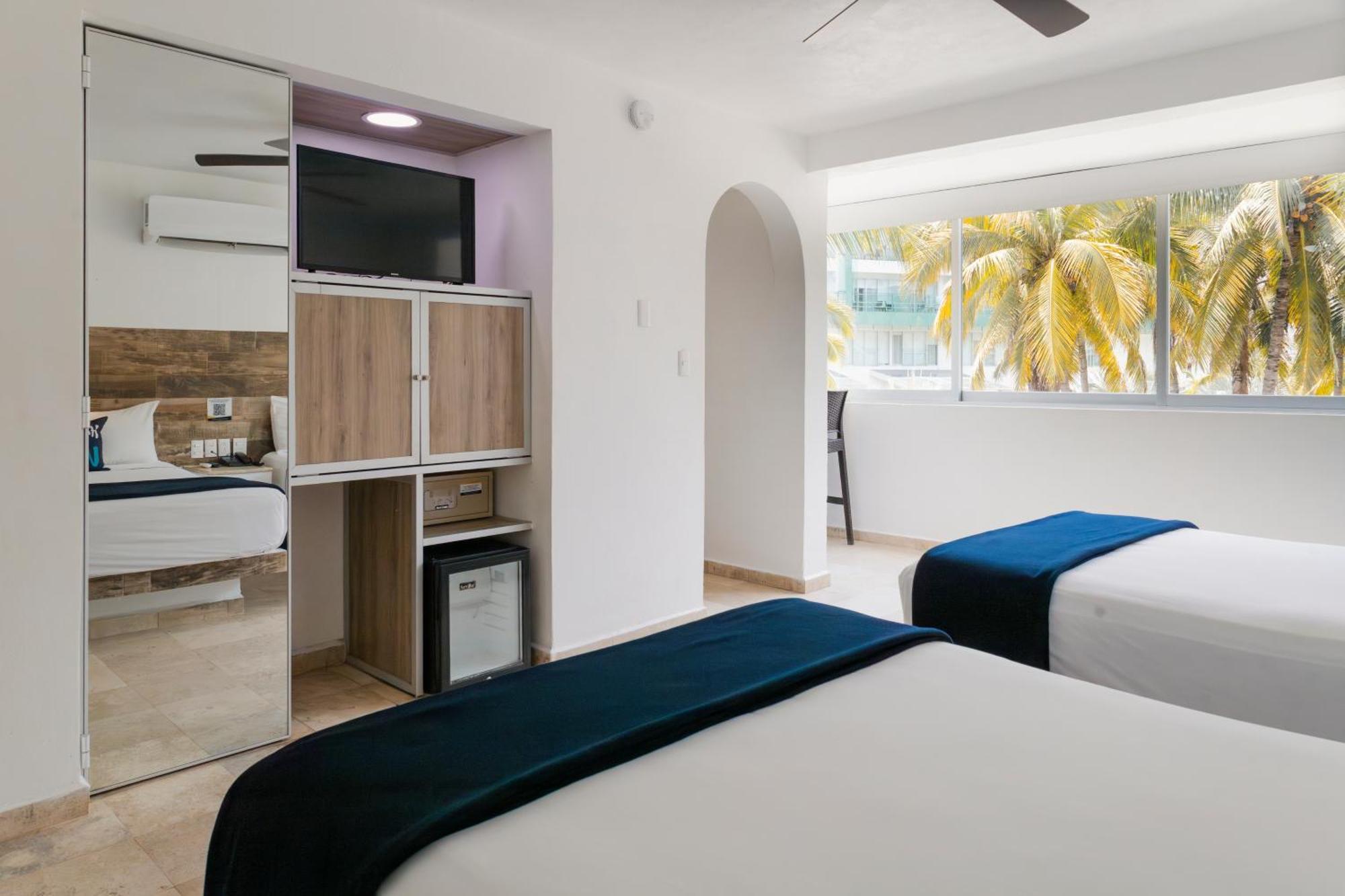Hotel Villa Varadero Nuevo Vallarta Bagian luar foto